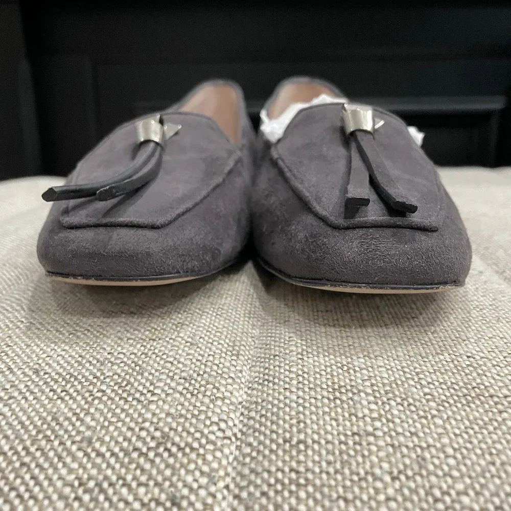 Stuart Weitzman 10M Women's Asphalt Grey Suede Slipknot Tassel Slip-On‎ Loafers